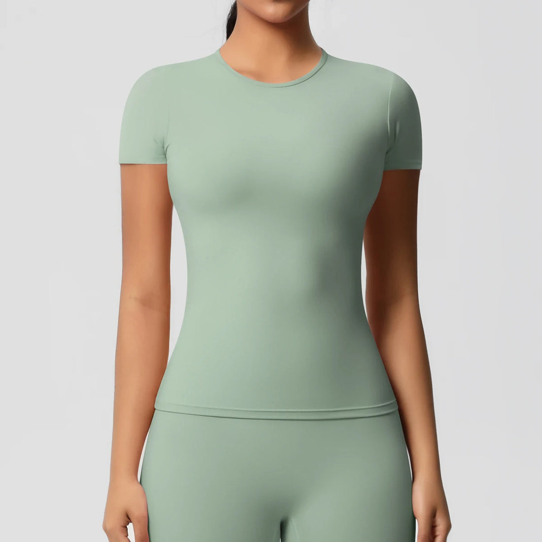 Women’s Breathable Dry Fit Sports Top – Gym & Outdoor